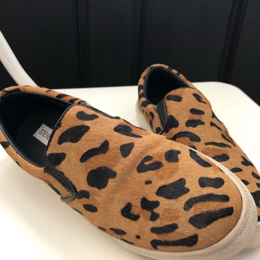 Leapoard Steve Madden pony fur slide on sneakers
